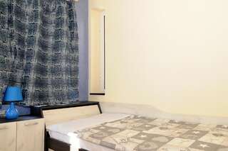 Хостелы Home Hostel Plovdiv Пловдив Двухместный номер с 2 отдельными кроватями-2